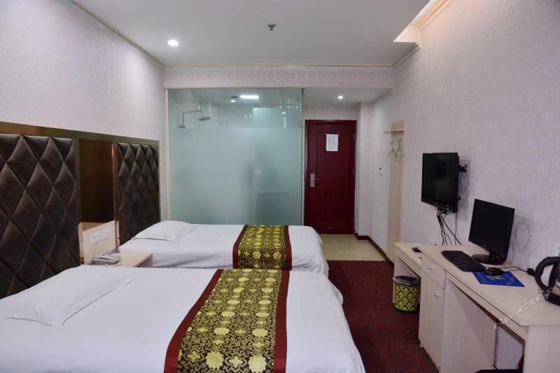 Wudangshan Jianpuzhai Hotel Danjiangkou Esterno foto
