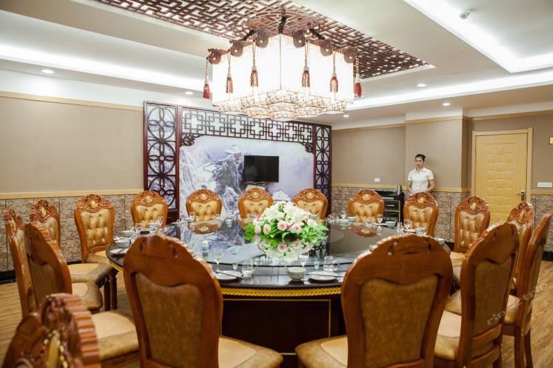 Wudangshan Jianpuzhai Hotel Danjiangkou Esterno foto
